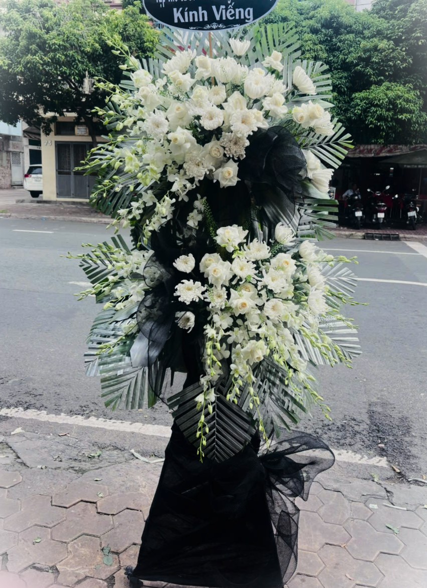 Đặt Hoa Đám Tang Bình Chánh