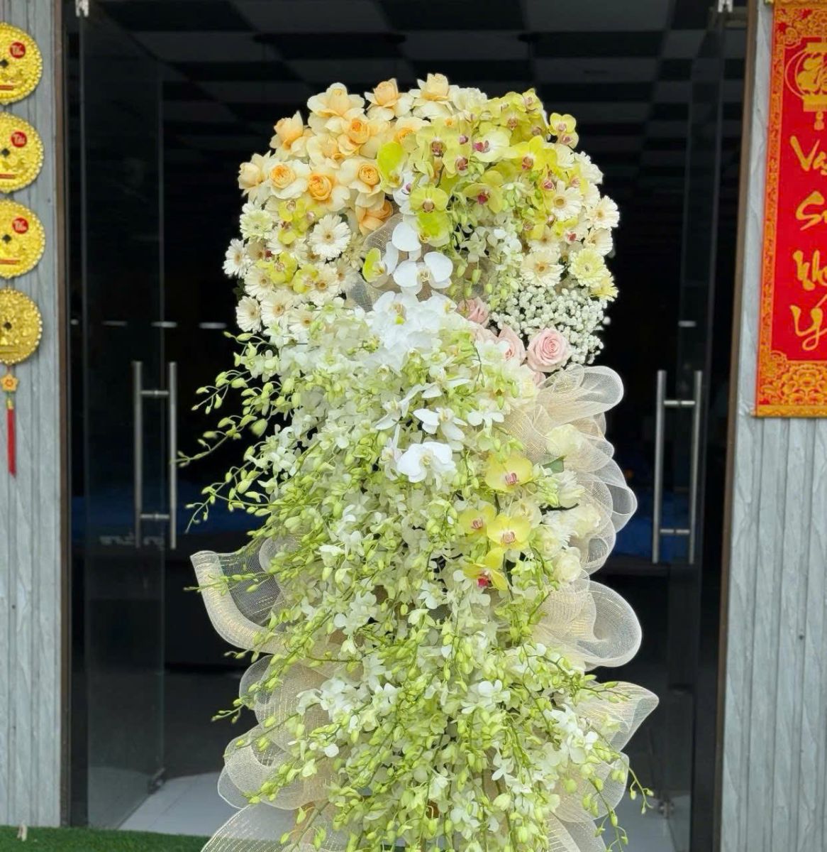 Hoa Viếng Thông Gia
