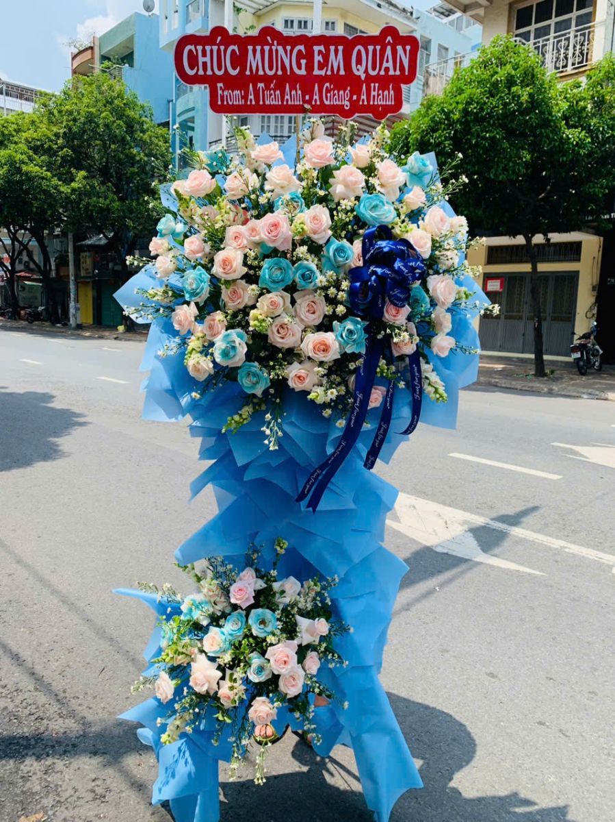 Hoa Khai Trương Tông Xanh Dương