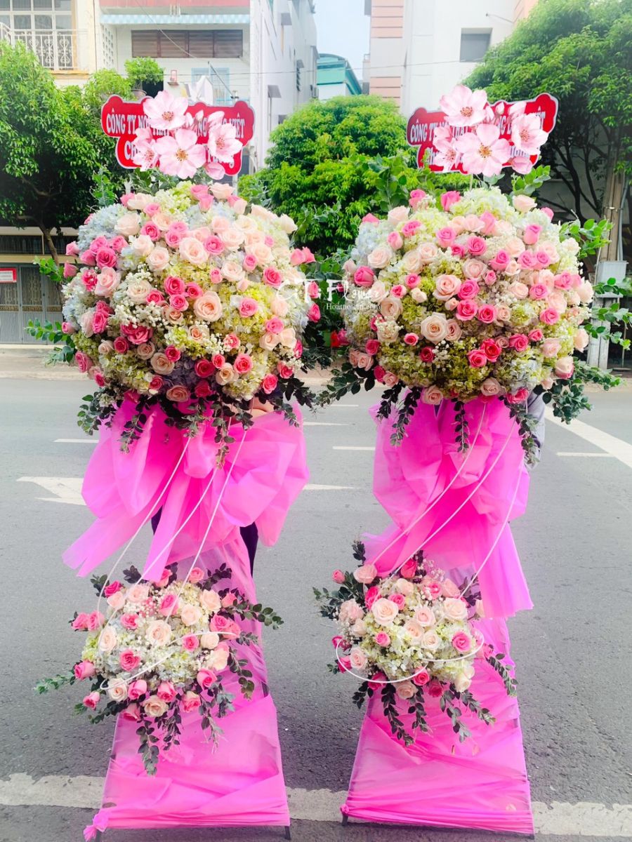 Kệ Hoa Chúc Mừng Tone Hồng