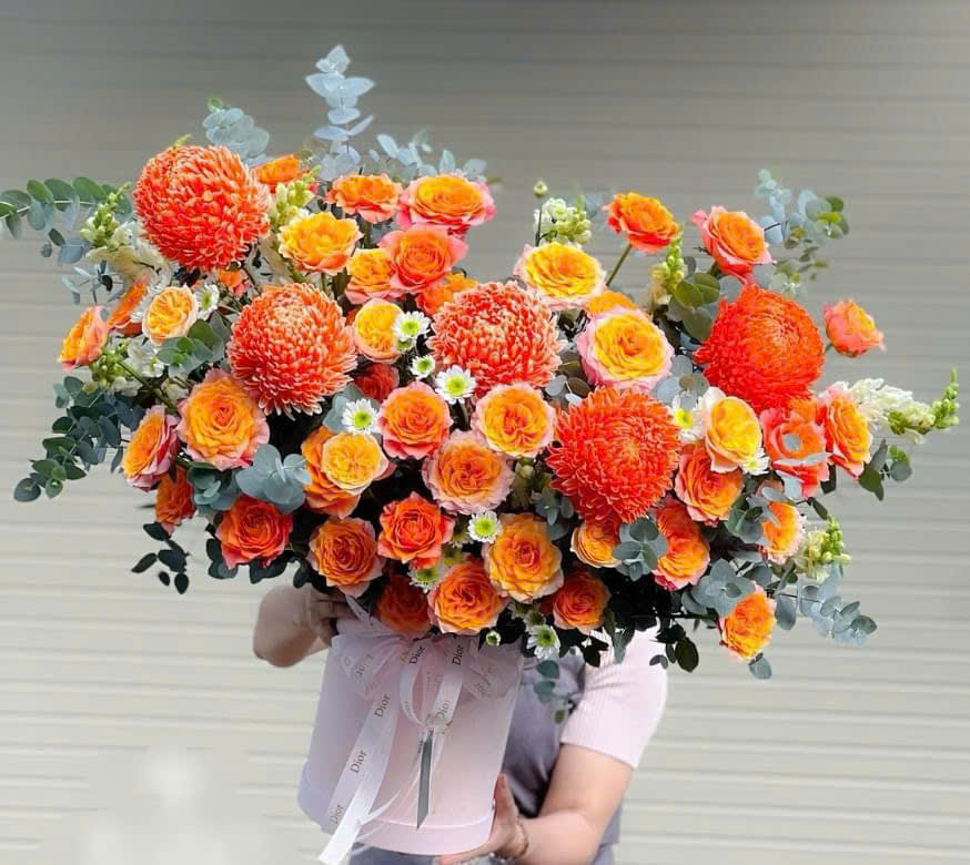 Mẫu Giỏ Hoa Tông Màu Cam